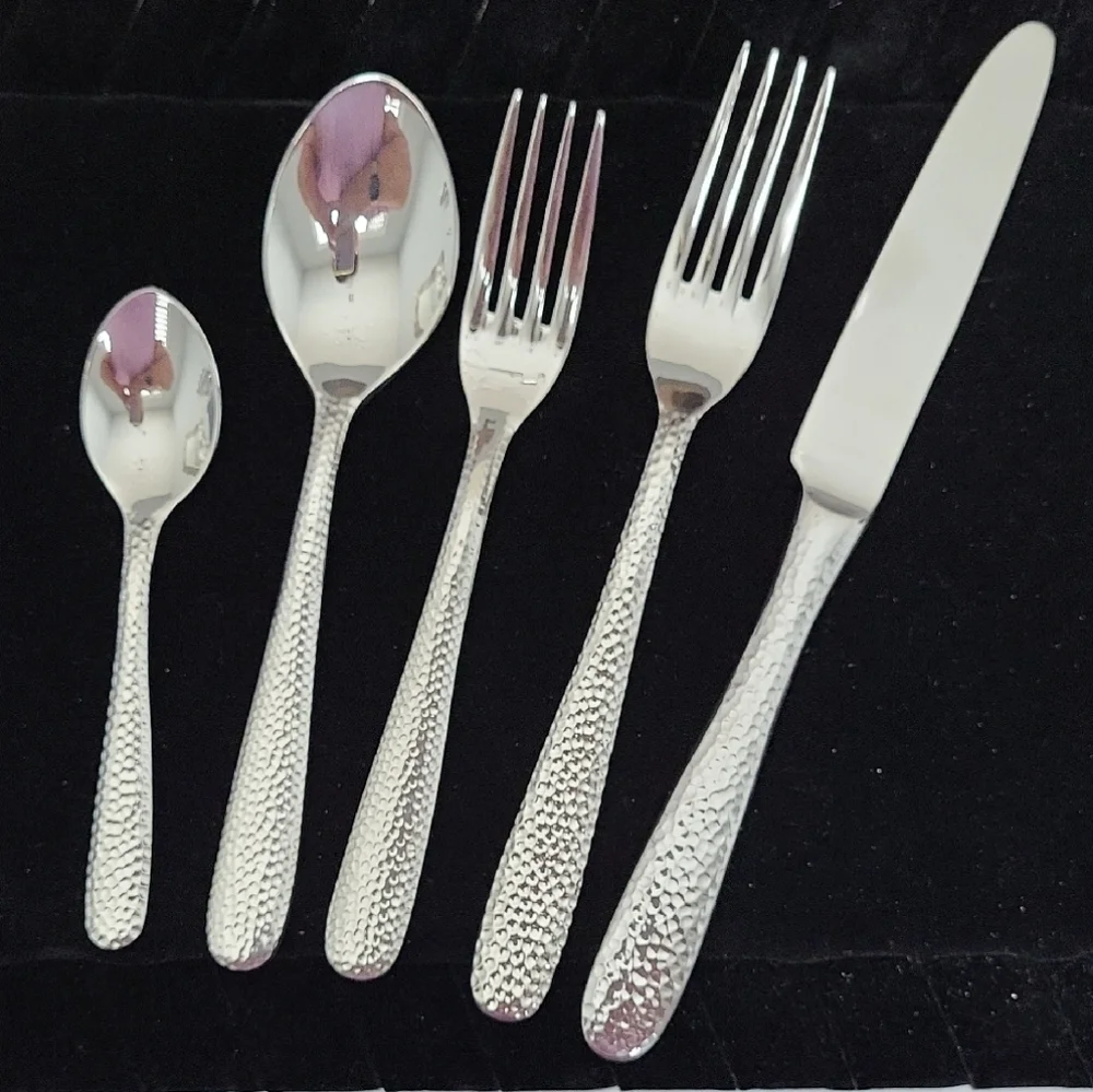 Elegant Silver Cutlery Set